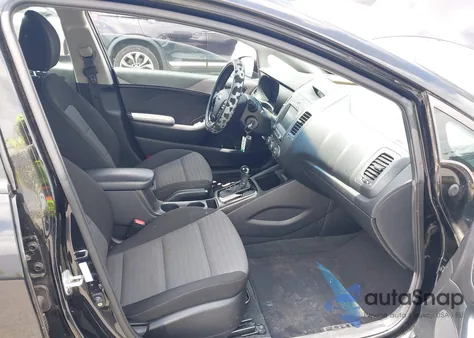 2017 Kia Forte S из США, поврежденный, VIN 3KPFL4A79HE014499